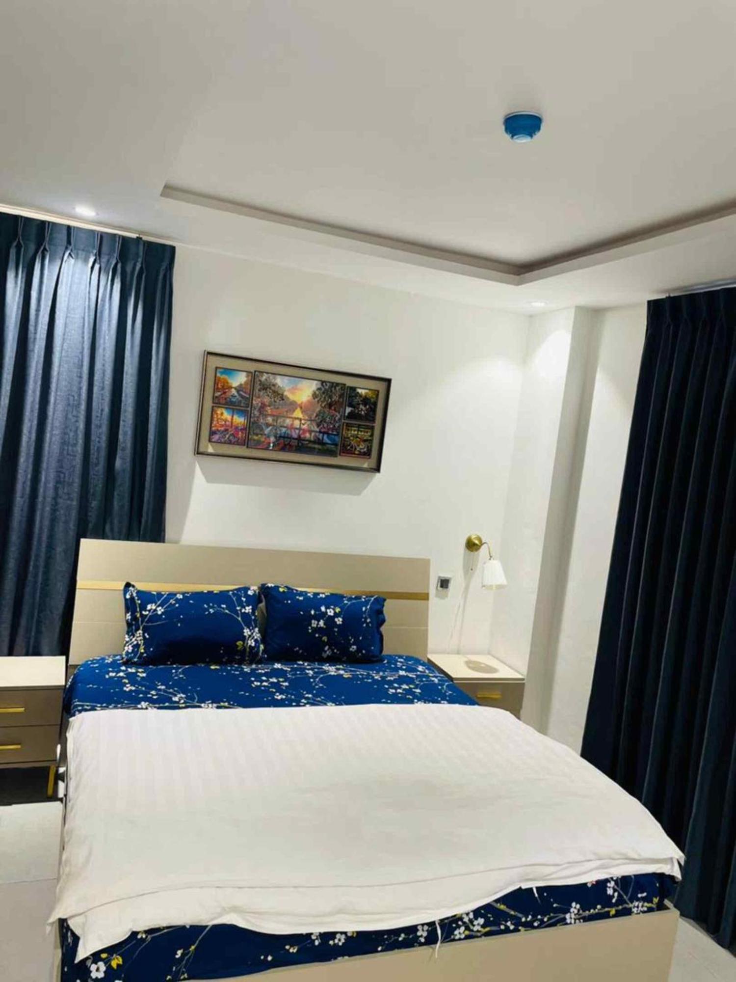 Park Apartments 阿克拉 外观 照片