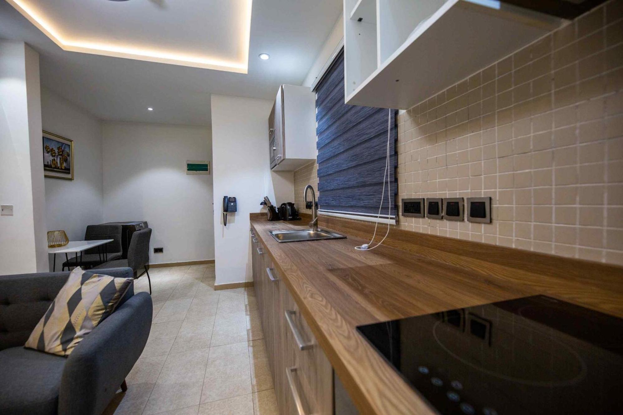 Park Apartments 阿克拉 外观 照片